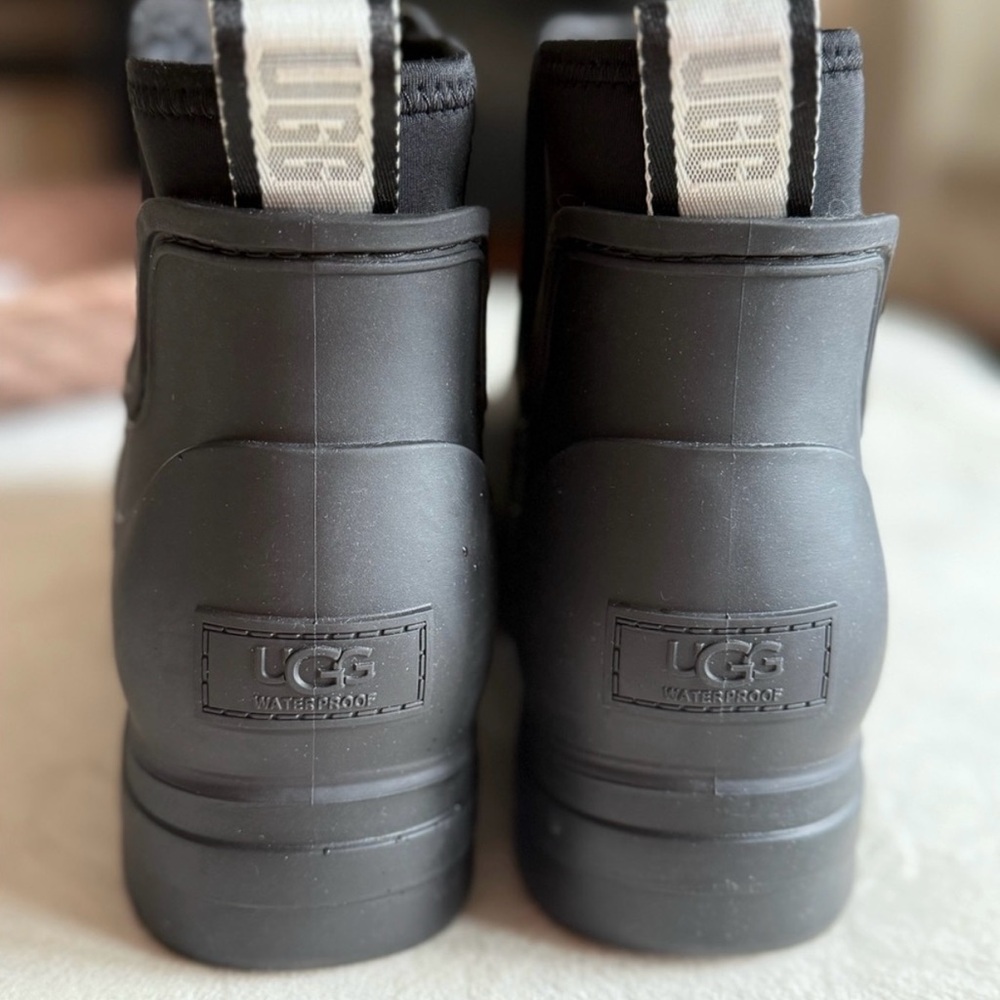 UGG Droplet Rain Boots